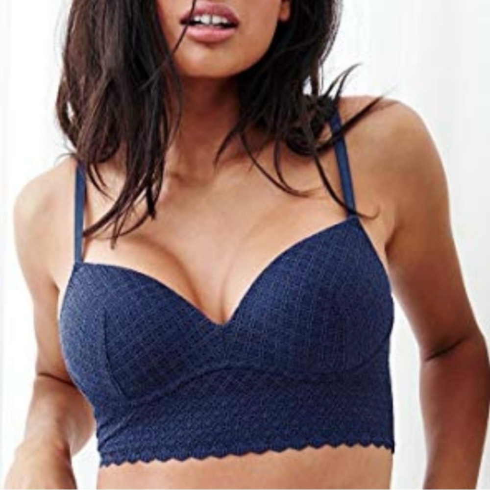 VS Supersoft Body Uplift padded push Up No Wire Lace Bra Demi Buste Navy 32B